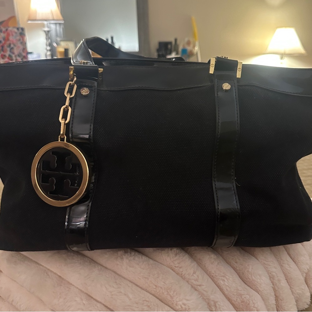 Tory Burch Black and Gold Women's Bag - Picture 4 of 9